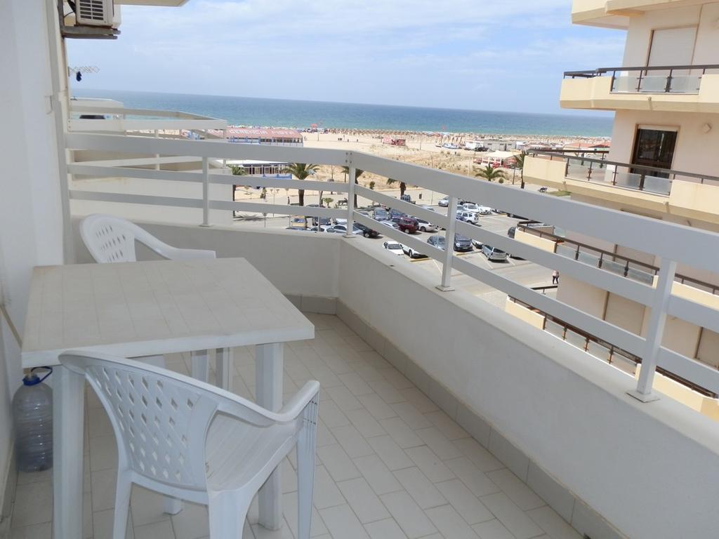 Apartamentos Carolino Monte Gordo Zimmer foto